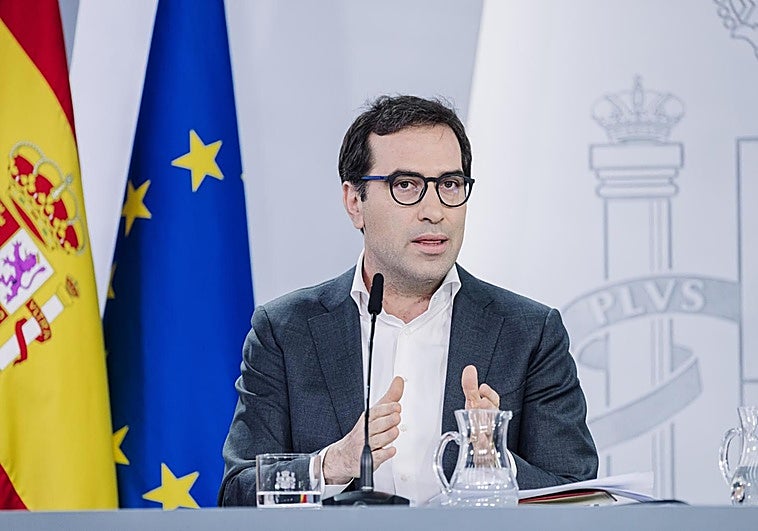 El Gobierno sopesa un recorte de cuatro décimas de crecimiento económico por la guerra en Irán