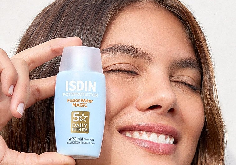 Piel suave, sin brillos y protegida del sol con ISDIN Fusion Water Magic
