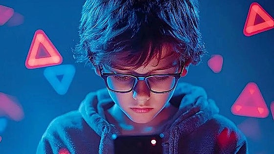 Detienen a cuatro jóvenes de 16 años de Vizcaya por un delito de «sextorsión» a otro menor