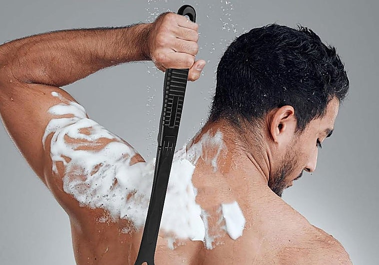 Las mejores afeitadoras corporales con mango extensible para llegar a todas partes