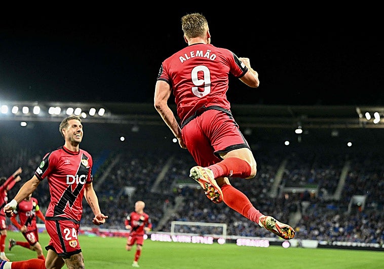 Alemao lleva el sueño europeo del Rayo hasta la final de Leipzig