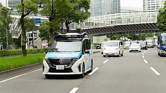 Hacia el coche autónomo: de la teoría en el laboratorio a la realidad en las calles de Yokohama
