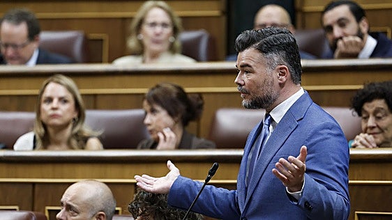 Rufián: «Le tengo un enorme afecto a Zapatero, pero también ojos en la cara»