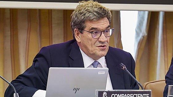 El PP citará en el Senado a Gertrudis Alcázar, secretaria de Zapatero, y al exministro Escrivá