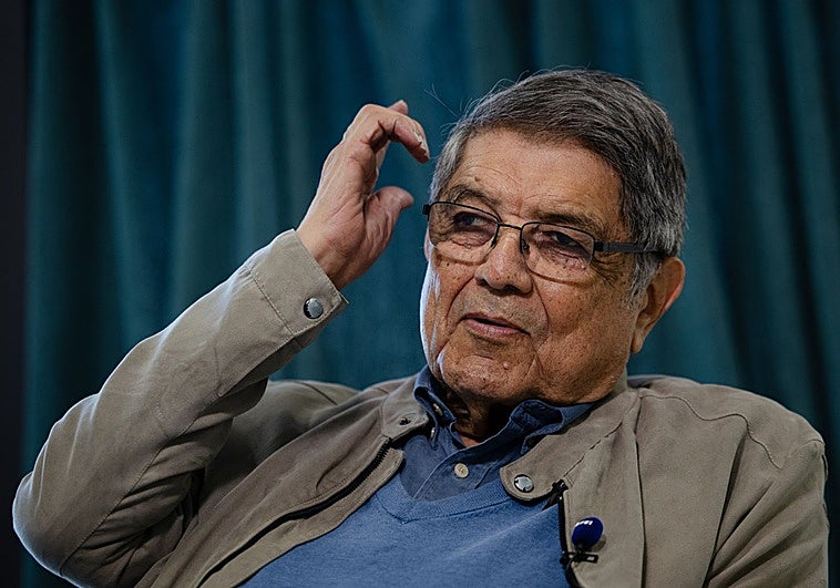 El escritor Sergio Ramírez ocupará la silla L de la RAE