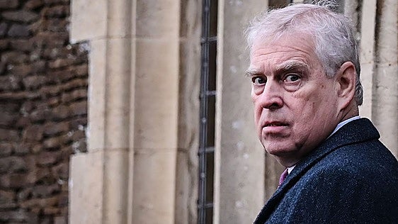 La Policía británica amplía la investigación sobre el expríncipe Andrés