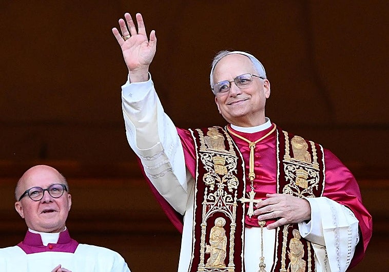 El Papa llama a «desarmar la inteligencia artificial» en su primera encíclica