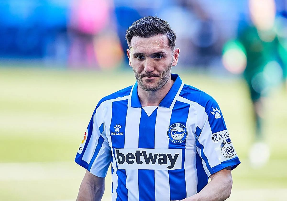 Dos detenidos por estafa al futbolista Lucas Pérez por un pago de 340.000  euros con billetes falsos | El Correo
