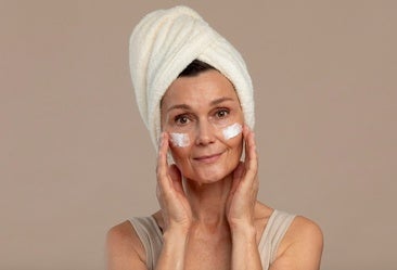 Los mejores tratamientos con retinol para hidratar, iluminar y rejuvenecer la piel