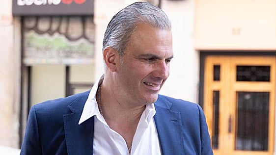 Ortega Smith asegura que los tribunales le dan la razón y se mantiene en el grupo municipal de Vox