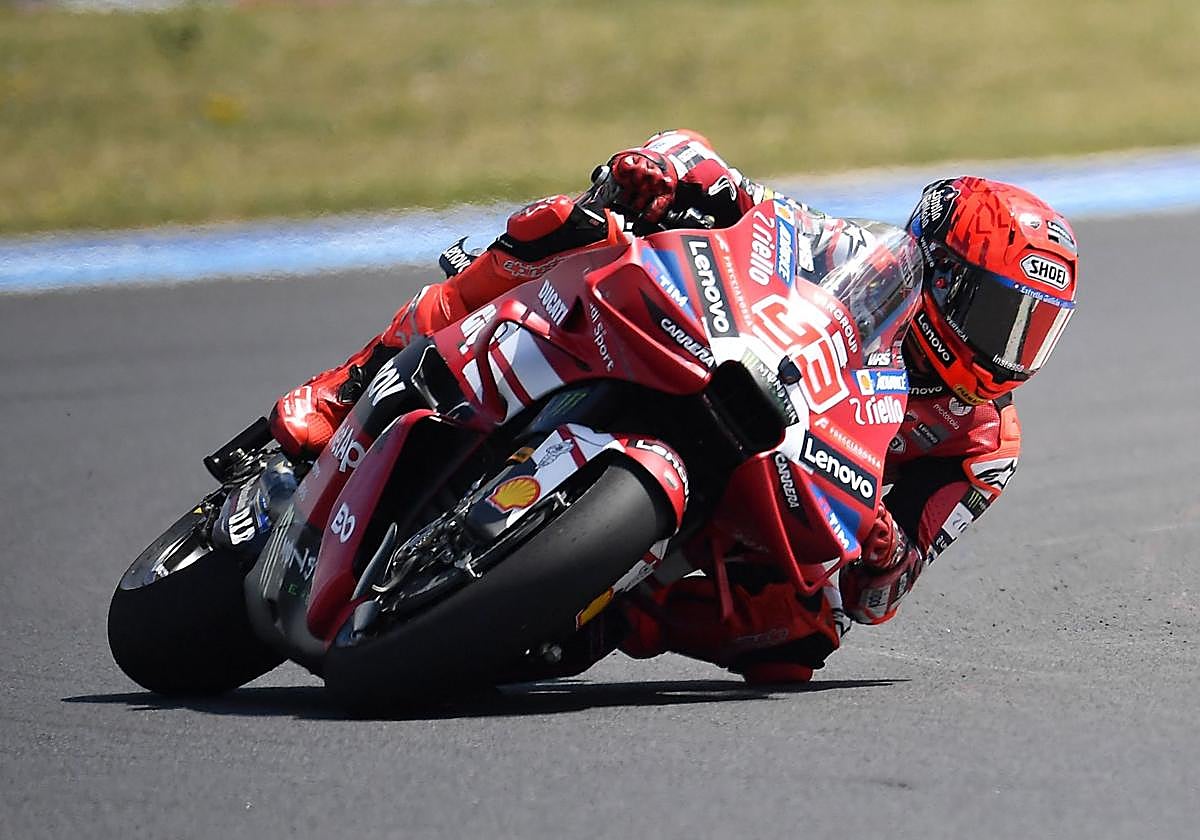 Marc Márquez se pone a 100 en Hungría