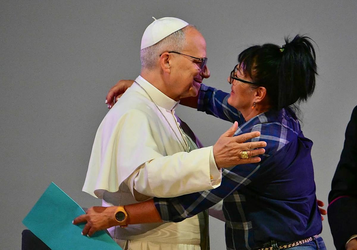 El Papa, en una cárcel de Barcelona: «Los errores de la vida no determinan la identidad de una persona»