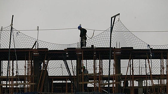 Los expertos recomiendan cerrar las hipotecas cuanto antes por la subida de tipos: «El ciclo ha cambiado»