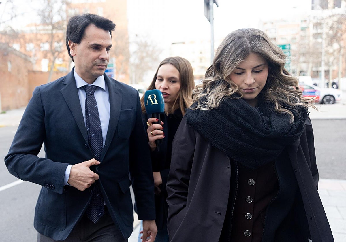 Hacienda investiga al directivo de Quirón por la comisión con el novio de Ayuso