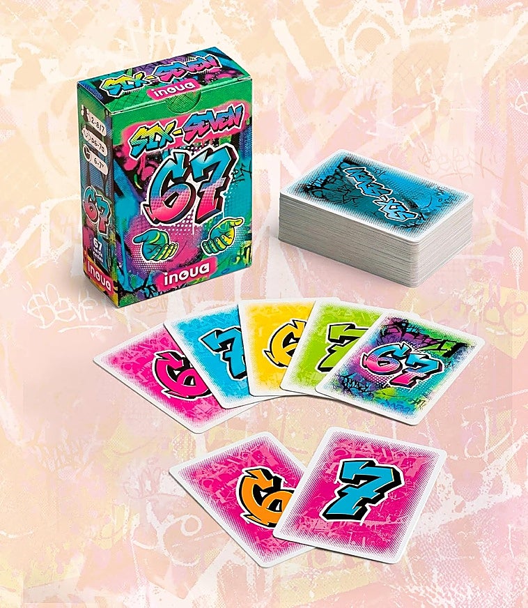 Pon aprueba tu atención, reflejos y rapidez visual con el juego de cartas Six-Seven 67