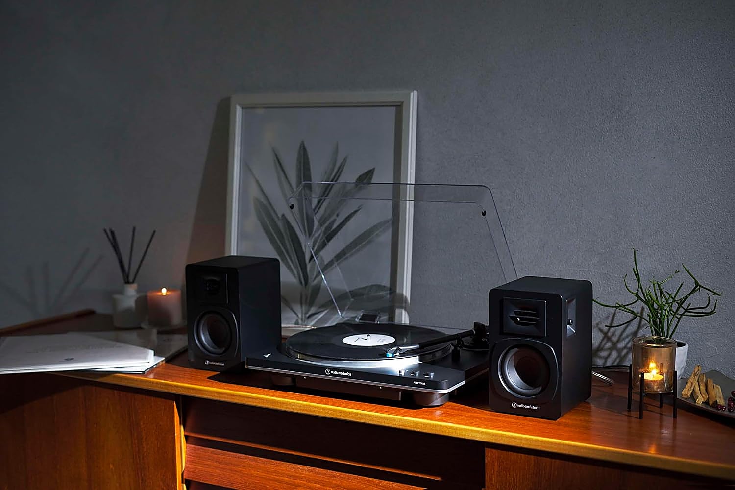 Los mejores tocadiscos de vinilo con Bluetooth para una experiencia musical más accesible