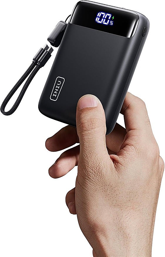 Nunca te quedarás sin batería con esta power bank ultrapequeña de INIU