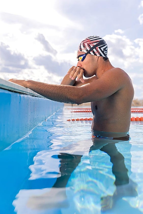 Gafas de natación ARENA Cobra Core Swipe Mirror: Visibilidad y ajuste seguro bajo el agua
