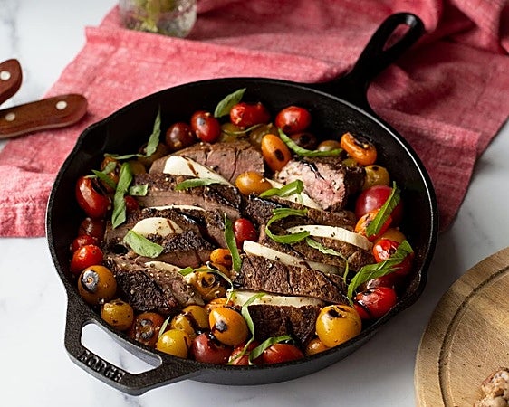 Cocina lo que quieras en gas, inducción, horno, parrilla y fuego abierto con esta sartén Lodge