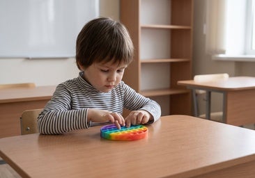 El juguete antiestrés de Amazon que ayuda a los niños a relajarse y concentrarse mientras juegan