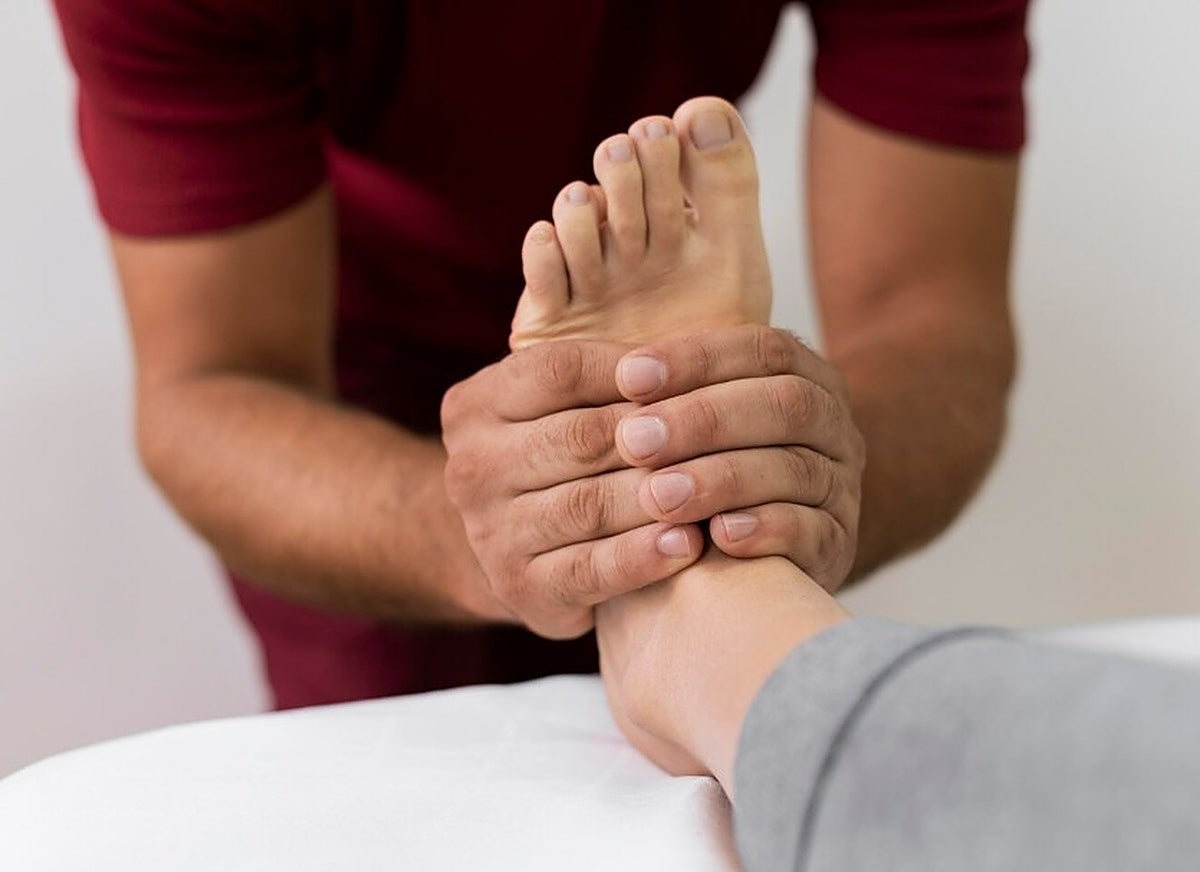 ¿Dolor en los pies? Descubre la solución