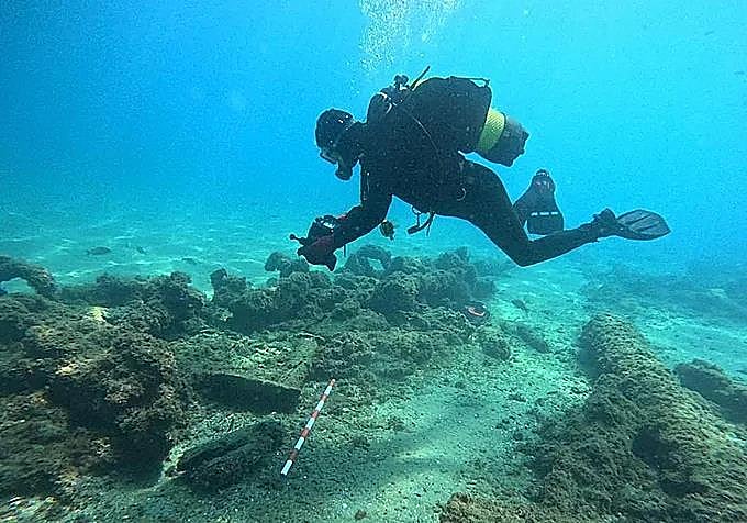 Marbella'da batık bir enkaz tespit ediyorlar: Bu, 18. yüzyılda batan 'Fernando' gemisi.