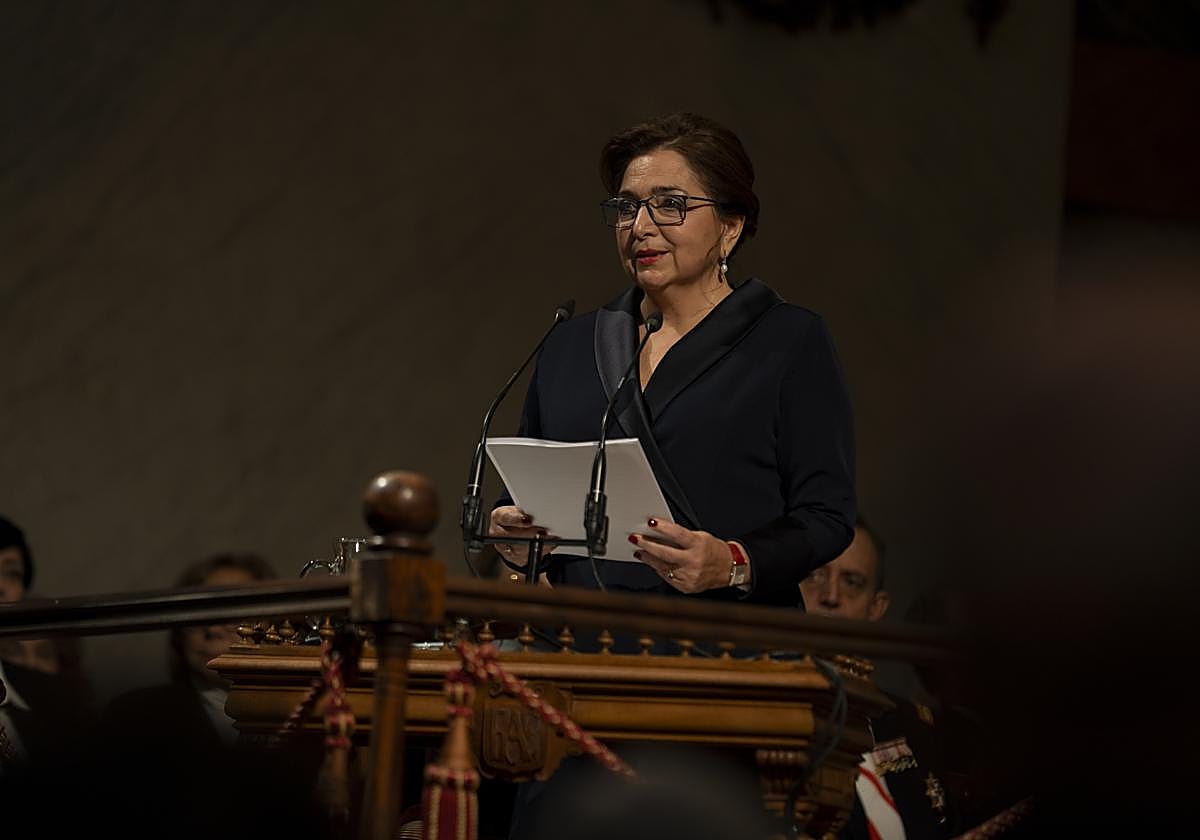 Cristina Sánchez López ingresa en la RAE para ocupar la silla ‘p’