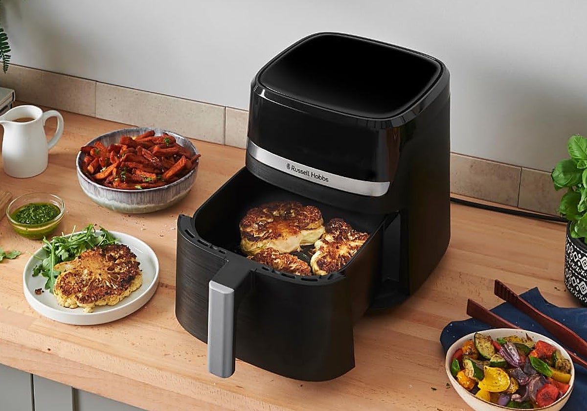 Cocina lo que quieras de forma fácil y rápida con la freidora de aire Russell Hobbs Satisfry