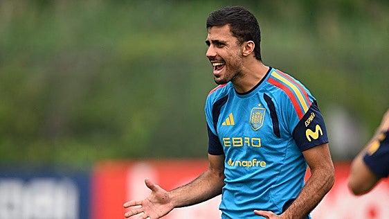 El desafío del capitán Rodri: «Hacer inolvidable a una gran selección»