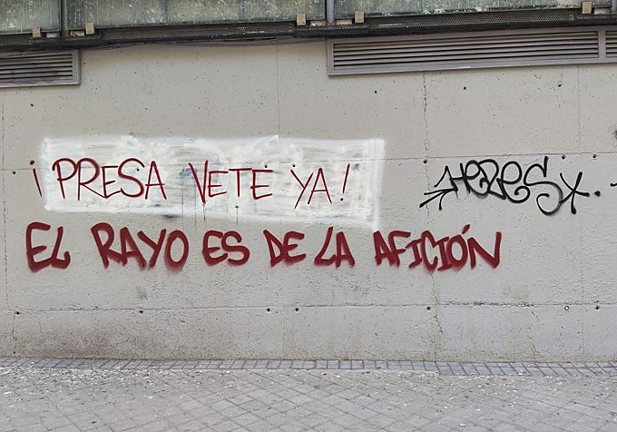 Vallecas stadyumunda nabız artıyor ve Topluluk Rayo'yu suçluyor