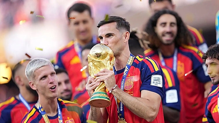Fabián se apunta a la carrera por el Balón de Oro: «En títulos, nadie ha hecho mejor temporada»