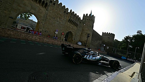 Antonelli se humaniza, pero Mercedes va demasiado sobrado