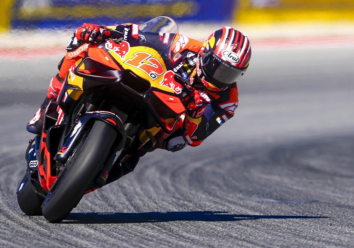 Maverick Viñales returns to MotoGP action after KTM roster changes