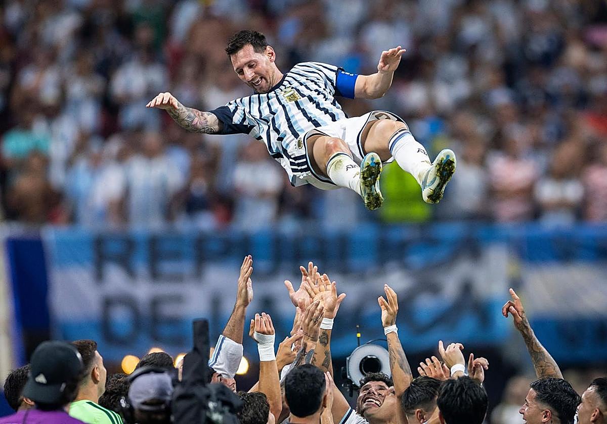 Messi escribe una carta tras su adiós y Cristiano Ronaldo responde