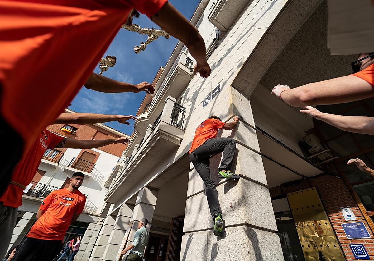 Éxito total de la fiesta de la escalada en Torrejón