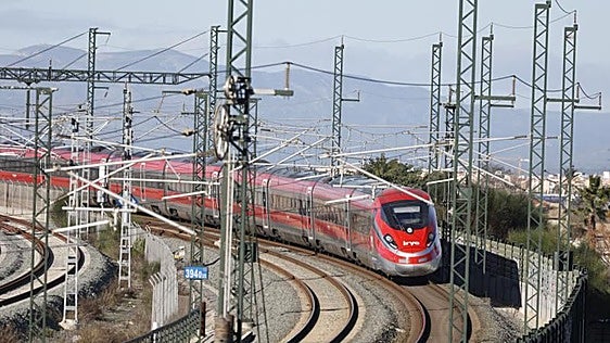 El Gobierno propone penas de hasta seis años de cárcel por robar cables e infraestructura ferroviaria