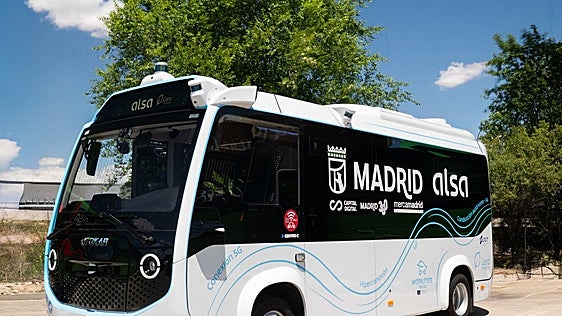 Alsa pone en marcha en Madrid el primer autobús autónomo y a demanda de España