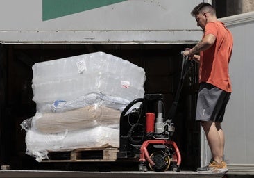 La patronal pide que la ayuda se aplique también a las furgonetas de hasta 3.500 kilos que trabajan en reparto