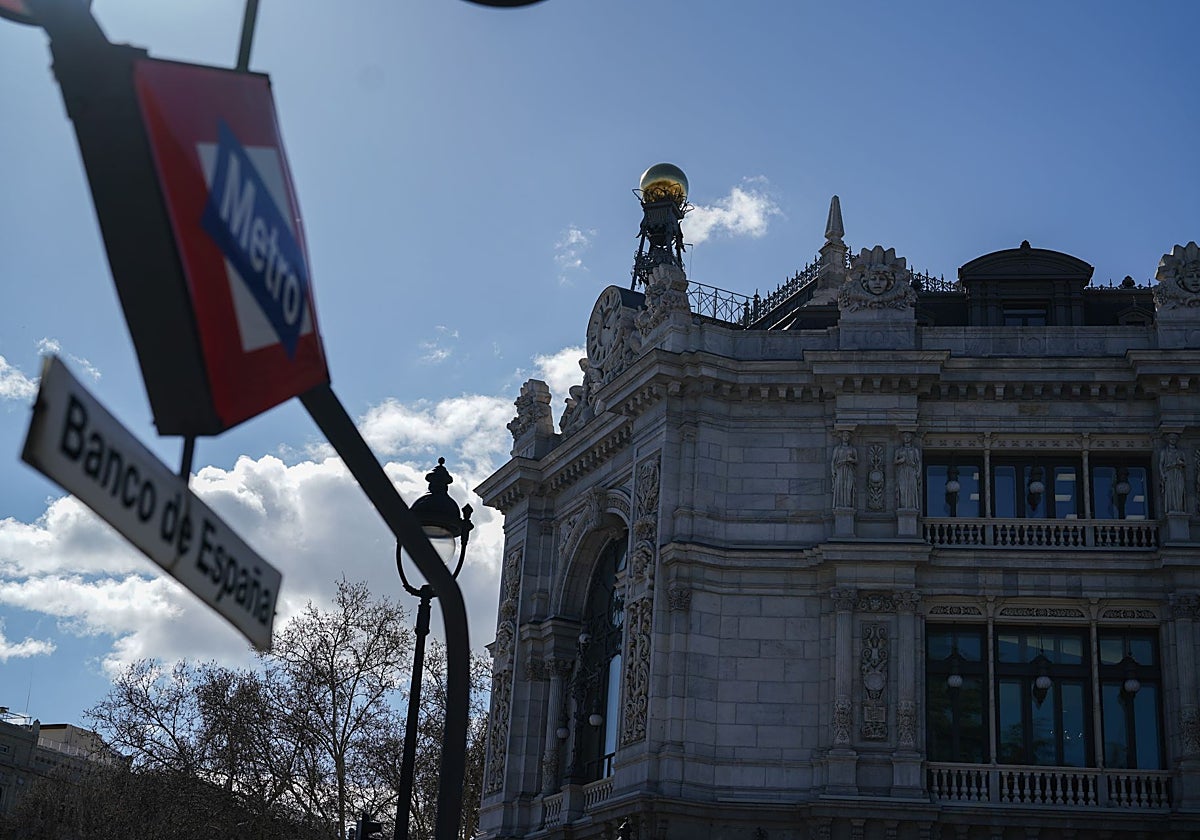 Fachada del Banco de España.
