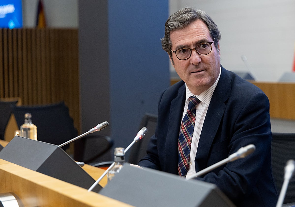 El presidente de la CEOE, Antonio Garamendi.