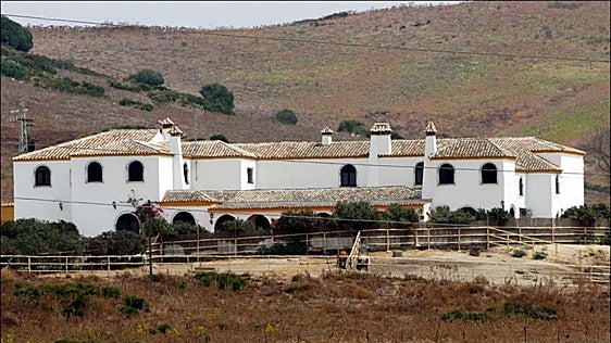 La finca Cantora, abandonada: «Parece una casa okupa»