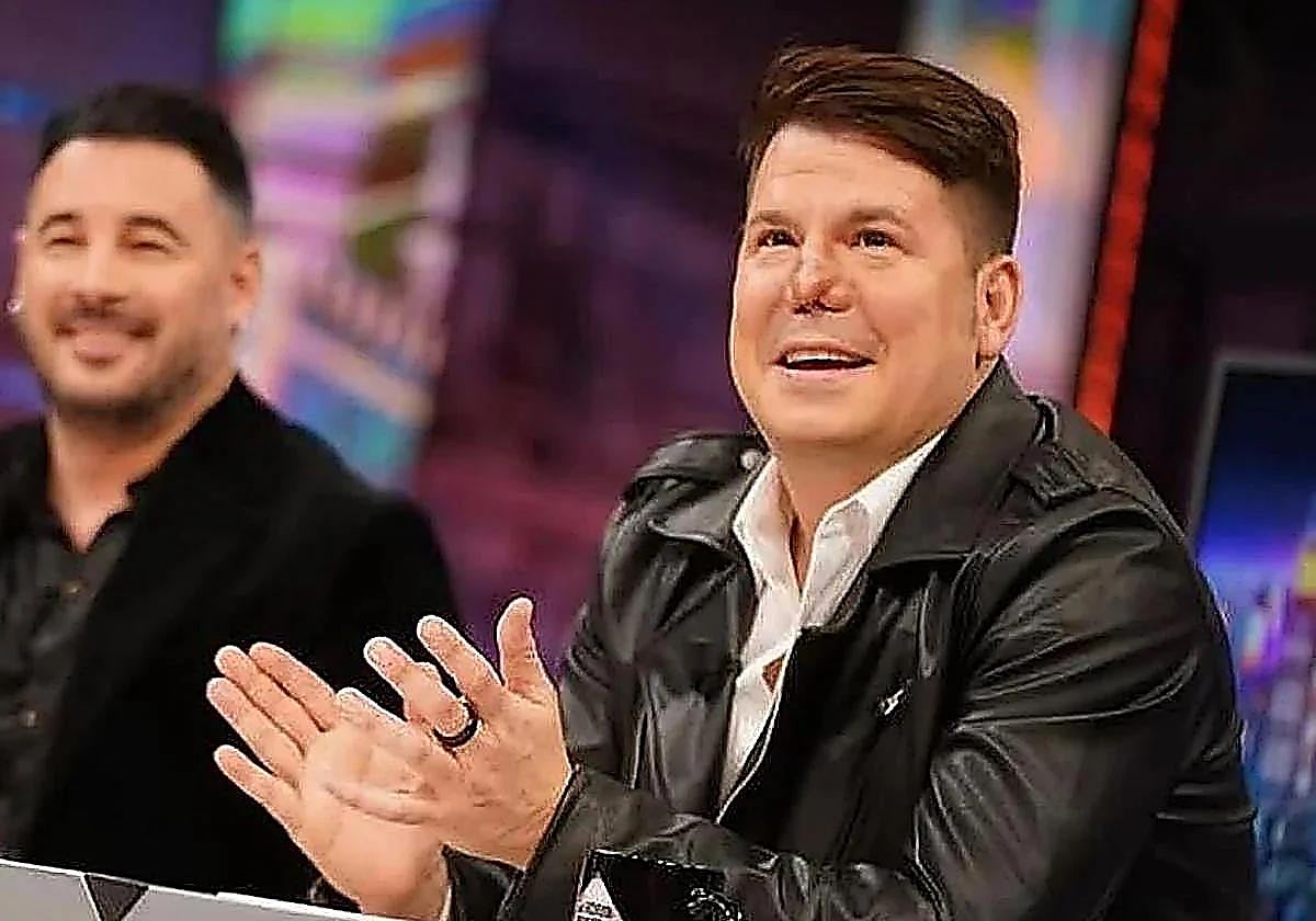 Lucas reaparece tras su operación de nariz: «Vuelvo a ser yo»