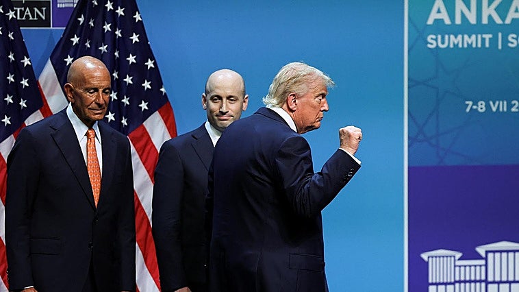 Trump vuelve a Washington con la guerra de Irán reabierta y sin más opción que la militar