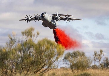 Francia se aprovecha de la «capacidad de lanzamiento» del kit antiincendios del A400M