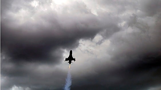 Cazas italianos de la OTAN derriban un dron que invadía el espacio aéreo de Letonia