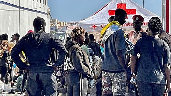 El bumerán migratorio de Meloni se vuelve contra Italia