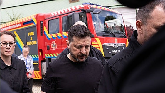 Zelenski tacha de «vergonzoso» el tiroteo entre agentes de dos servicios secretos ucranianos