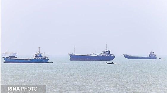 EE UU destruye tres petroleros iraníes en respuesta a los últimos ataques de Teherán