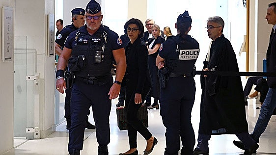 Comienza en París el juicio contra la exministra Rachida Dati por corrupción
