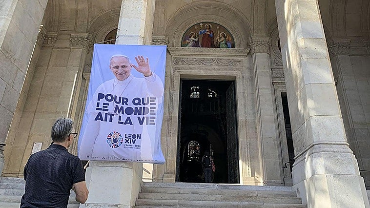 Francia se prepara para una visita por todo lo alto del Papa León XIV